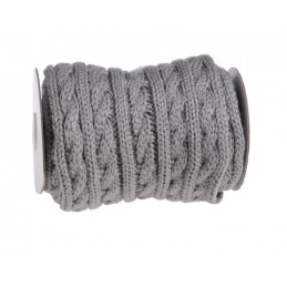 Rolka wełny we wzorek na drutach 2 m - szal