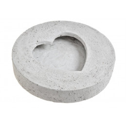 Osłonka z sercem 26.2x26.2x5.5 cm - wyrób betonowy