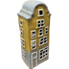 Domek ceramiczny kamieniczka 10cmL x 8,3cmW x 25,5cmH