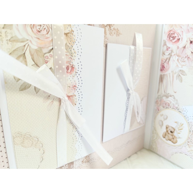 Album scrapbooking dla dziewczynki 25×25 cm chrzciny, roczek