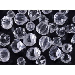 Przezroczyste diamenty 300g 2-4 cm