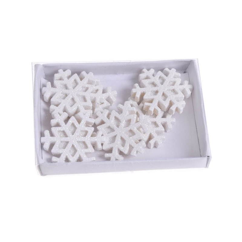 Komplet śnieżynek w pudełku
